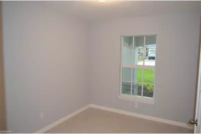 1127 NE 10th St, Cape Coral, FL 33909 - Photo 9