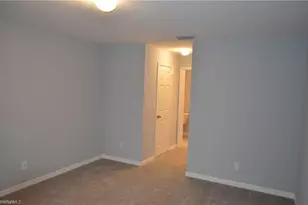 1127 NE 10th St, Cape Coral, FL 33909 - Photo 7