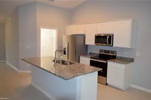 1127 NE 10th St, Cape Coral, FL 33909 - Photo 3