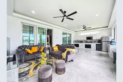 4704 Karen Ave S, Lehigh Acres, FL 33976 - Photo 29