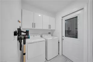 3902 3rd St SW, Lehigh Acres, FL 33976 - Photo 17