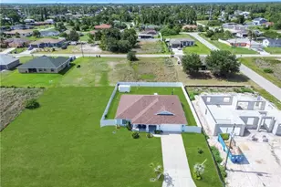3902 3rd St SW, Lehigh Acres, FL 33976 - Photo 3