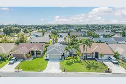 13103 Regent Cir, Fort Myers, FL 33966 - Photo 27