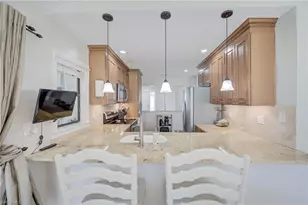 13103 Regent Cir, Fort Myers, FL 33966 - Photo 5