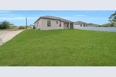 3402 15th St SW, Lehigh Acres, FL 33976 - Photo 33