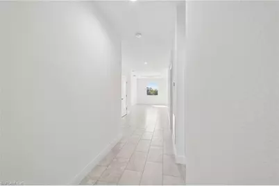 9006 S Castle Cir, Labelle, FL 33935 - Photo 15