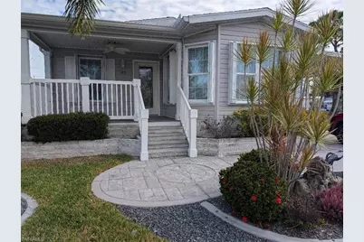 32 Greenwood Dr, North Fort Myers, FL 33903 - Photo 17