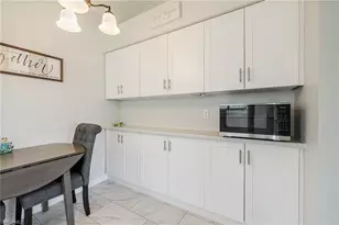 301 McGregor Park Cir, Fort Myers, FL 33908 - Photo 7