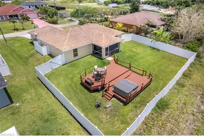 803 Denis Ave N, Lehigh Acres, FL 33971 - Photo 5