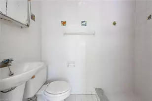 4925 Skates Cir, Fort Myers, FL 33905 - Photo 29