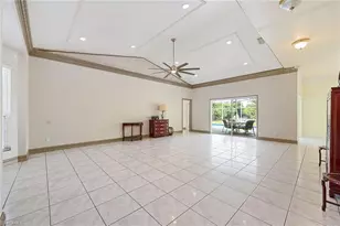 4925 Skates Cir, Fort Myers, FL 33905 - Photo 5