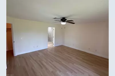 1402 SW 16th Ter, Cape Coral, FL 33991 - Photo 17