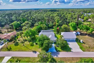809 Robert Ave, Lehigh Acres, FL 33936 - Photo 43