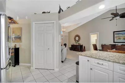809 Robert Ave, Lehigh Acres, FL 33936 - Photo 15