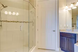 10230 Glastonbury Cir, Fort Myers, FL 33913 - Photo 23