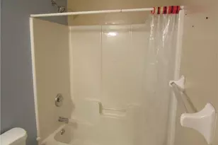271 SW 4th St, Cape Coral, FL 33991 - Photo 9