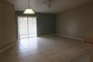 271 SW 4th St, Cape Coral, FL 33991 - Photo 17