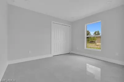 5137 26 St, Lehigh Acres, FL 33973 - Photo 9