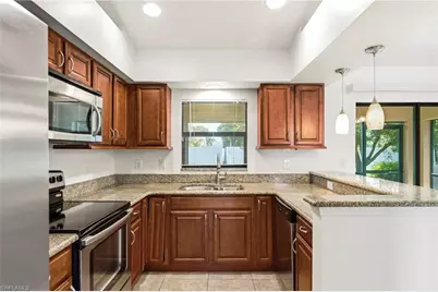 1502 SE 33rd St, Cape Coral, FL 33904 - Photo 5