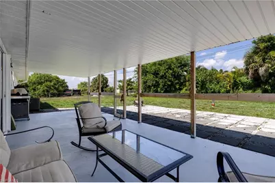 2204 NE 15th Pl, Cape Coral, FL 33909 - Photo 13