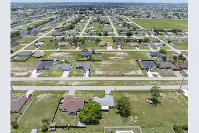 418 Kismet Pkwy E, Cape Coral, FL 33909 - Photo 13