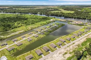 936 Admiral Bull Halsey Ave, Labelle, FL 33935 - Photo 11