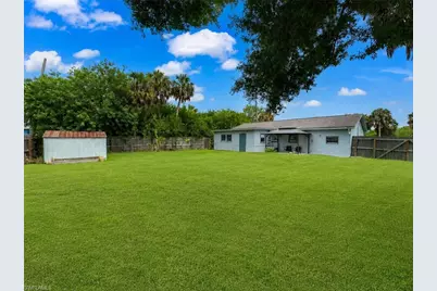 20310 Lorenzo Ave, Port Charlotte, FL 33952 - Photo 29