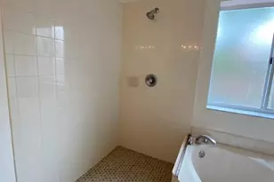 9634 Roundstone Cir, Fort Myers, FL 33967 - Photo 7