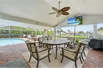 2045 SE 28th St, Cape Coral, FL 33904 - Photo 31