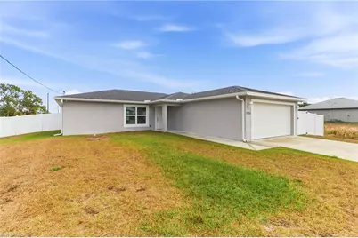 7024 Hero Cir, Labelle, FL 33935 - Photo 13