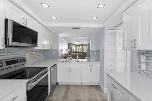 2777 W Gulf Dr, Sanibel, FL 33957 - Photo 5