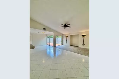 6220 Timberwood Cir #122, Fort Myers, FL 33908 - Photo 13