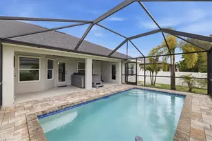 4122 NE 20th Ct, Cape Coral, FL 33909 - Photo 9