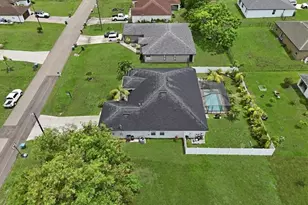 4122 NE 20th Ct, Cape Coral, FL 33909 - Photo 37