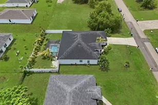4122 NE 20th Ct, Cape Coral, FL 33909 - Photo 3