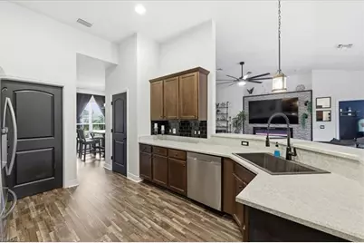 4122 NE 20th Ct, Cape Coral, FL 33909 - Photo 21