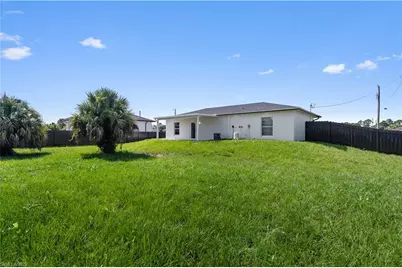731 Camilla St E, Lehigh Acres, FL 33974 - Photo 27