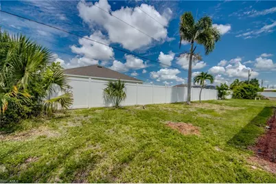 1124 NW 1st Pl, Cape Coral, FL 33993 - Photo 47