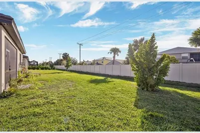 11348 Canopy Loop, Fort Myers, FL 33913 - Photo 23