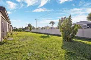 11348 Canopy Loop, Fort Myers, FL 33913 - Photo 23