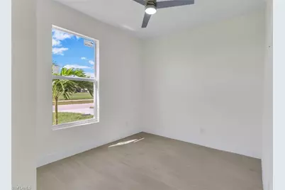 1827 Embers Pkwy W, Cape Coral, FL 33993 - Photo 15