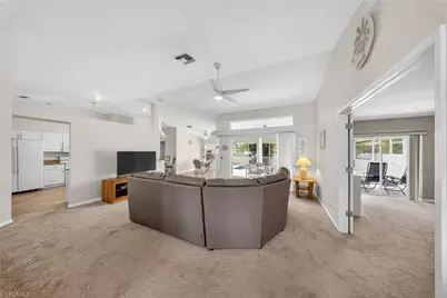 705 SW 9th Ave, Cape Coral, FL 33991 - Photo 5