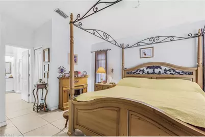 1409 SE 2nd Ter, Cape Coral, FL 33990 - Photo 11