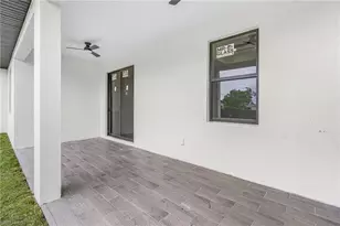 7 SW 19th Pl, Cape Coral, FL 33991 - Photo 25