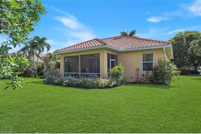 9830 Mar Largo Cir, Fort Myers, FL 33919 - Photo 3
