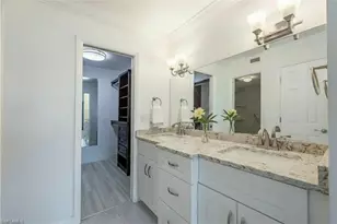 1087 Forest Lakes Dr, Naples, FL 34105 - Photo 7