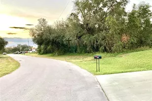 2013 Odessa Cir, Labelle, FL 33935 - Photo 5