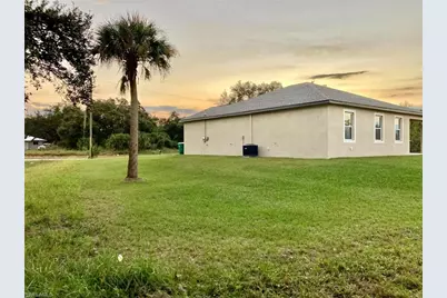 2013 Odessa Cir, Labelle, FL 33935 - Photo 27