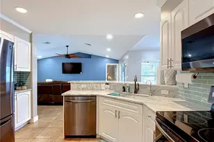 3612 SW 8th Ct, Cape Coral, FL 33914 - Photo 23