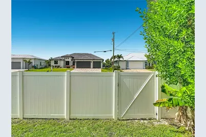 3612 SW 8th Ct, Cape Coral, FL 33914 - Photo 43